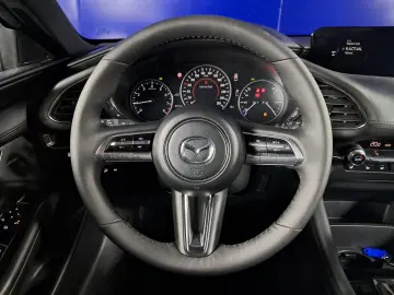 MAZDA 3 SKYACTIV X HYBRID 2.0i 186CP 2021