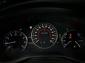 MAZDA 3 SKYACTIV X HYBRID 2.0i 186CP 2021