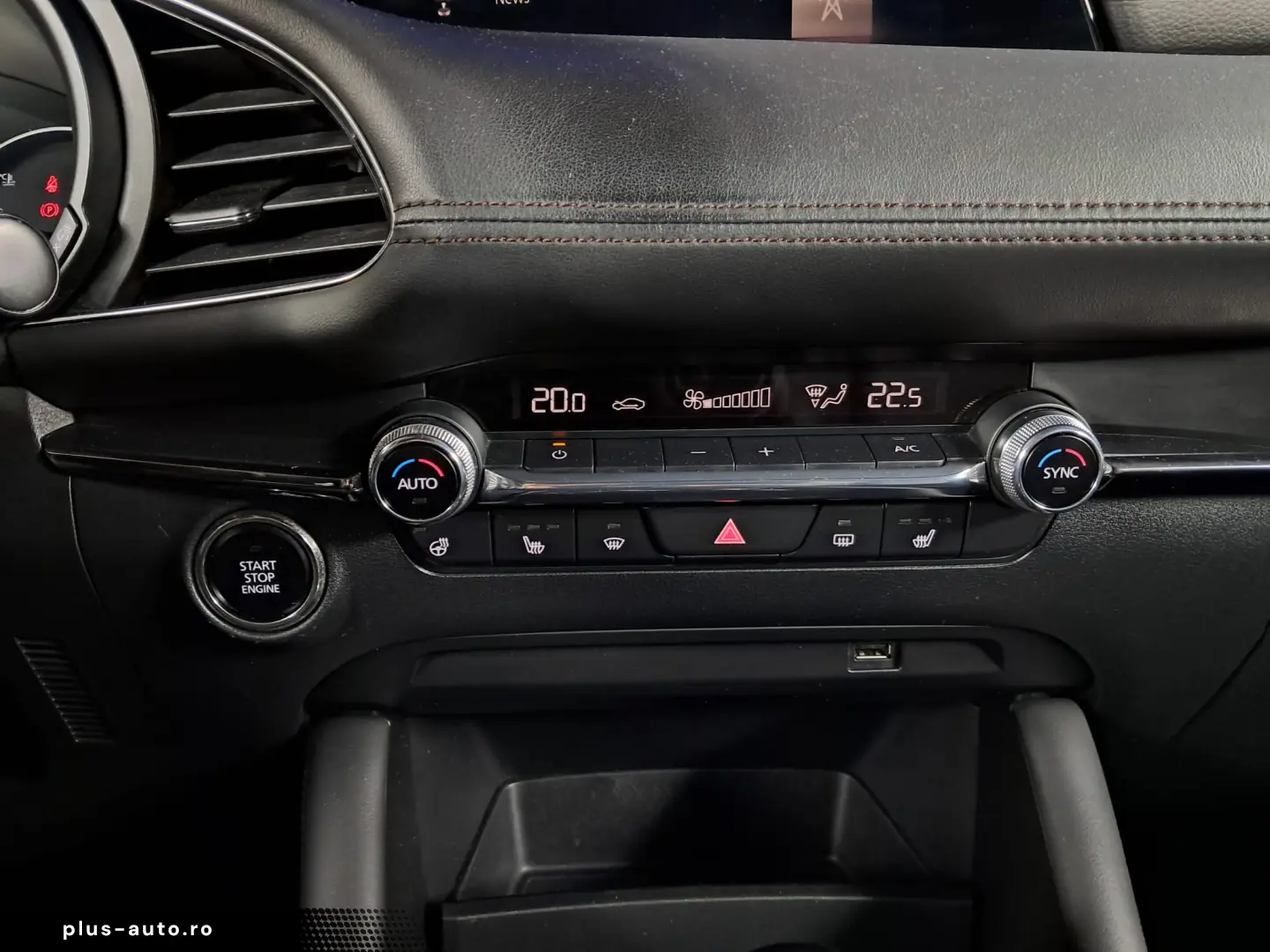 MAZDA 3 SKYACTIV X HYBRID 2.0i 186CP 2021