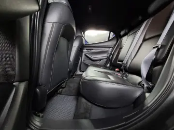 MAZDA 3 SKYACTIV X HYBRID 2.0i 186CP 2021