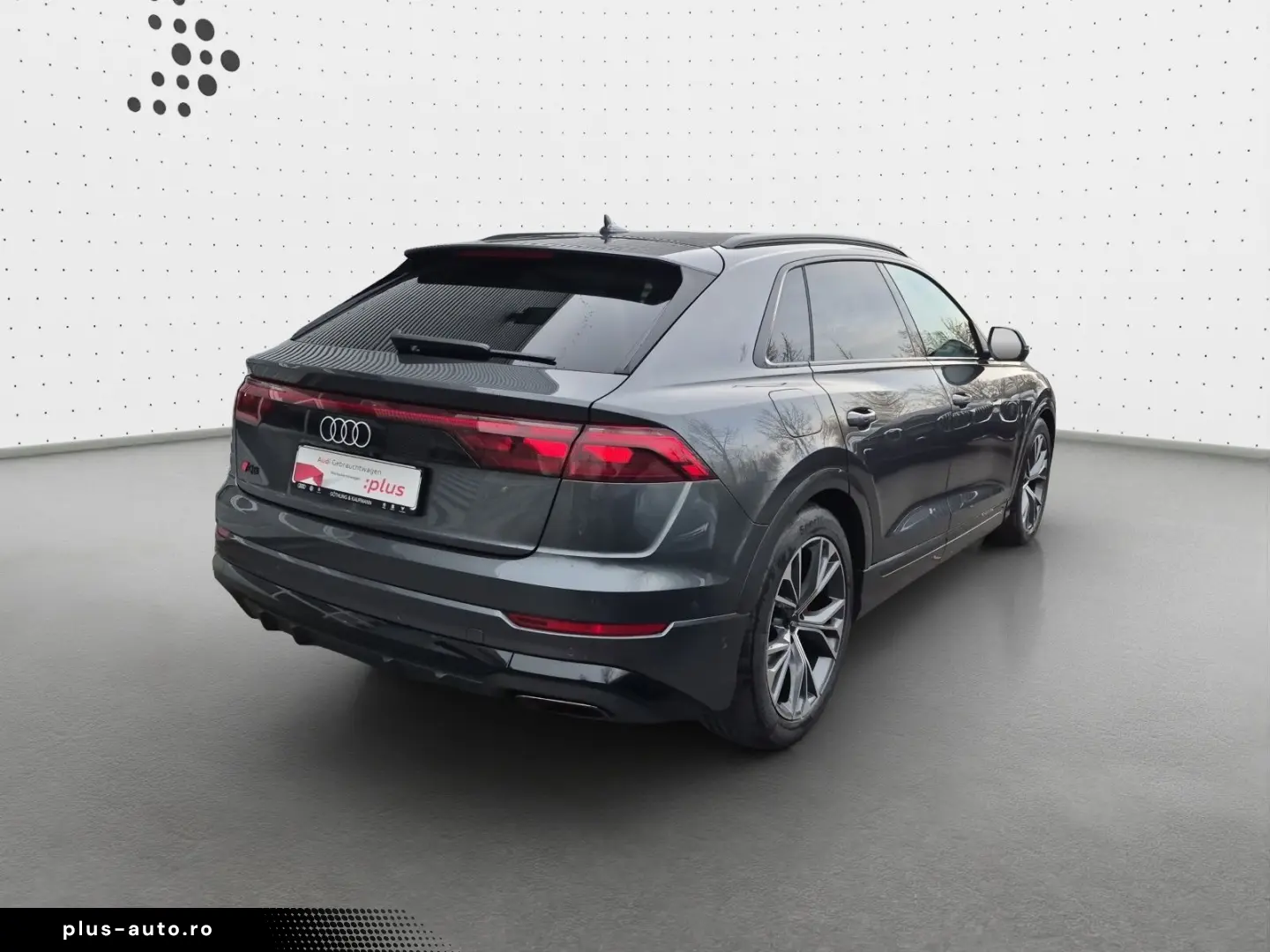 AUDI Q8 60 TFSIe qu S line