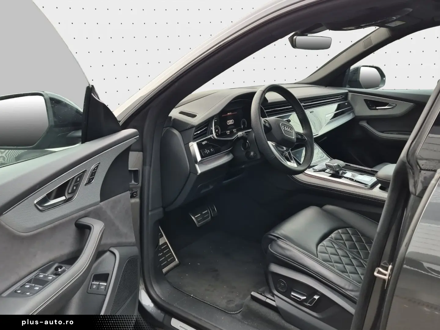 AUDI Q8 60 TFSIe qu S line