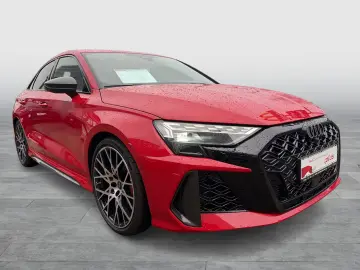 Audi RS3 Limo Schalensitze 290km h Keramik Carbon RS-