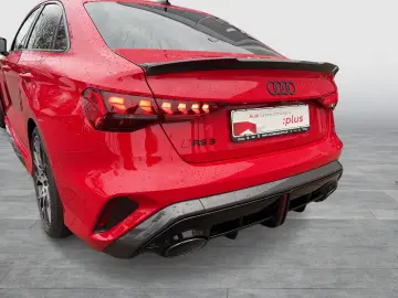 Audi RS3 Limo Schalensitze 290km h Keramik Carbon RS-