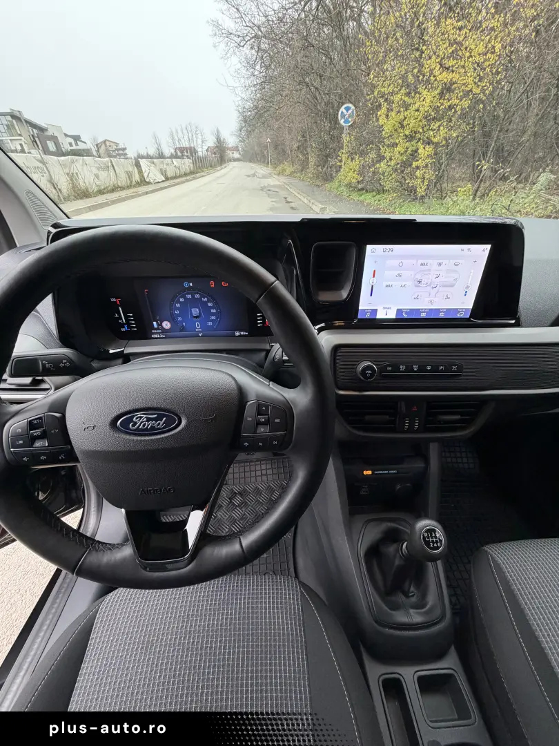 Ford Transit Courier