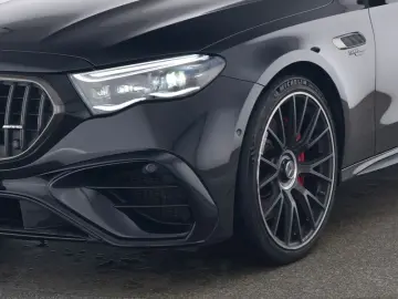 MERCEDES-BENZ E 53 AMG 4M    AMG