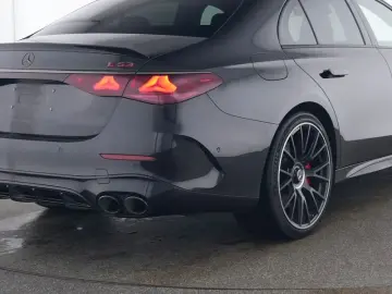 MERCEDES-BENZ E 53 AMG 4M    AMG