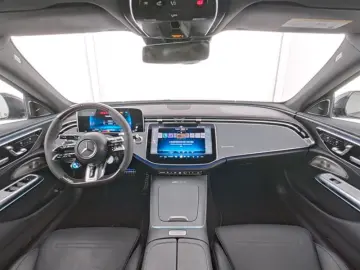 MERCEDES-BENZ E 53 AMG 4M    AMG