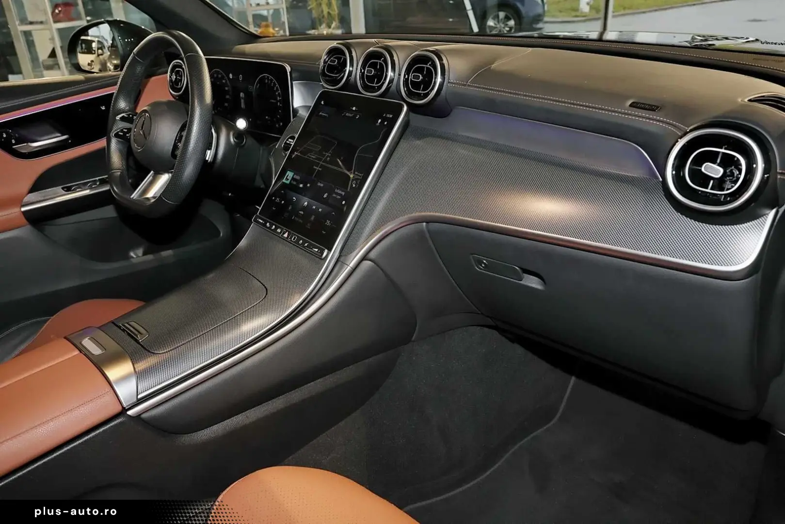 MERCEDES-BENZ GLC 300 AMG 4M