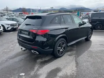 MERCEDES-BENZ GLC 300 e 4MATIC AMG