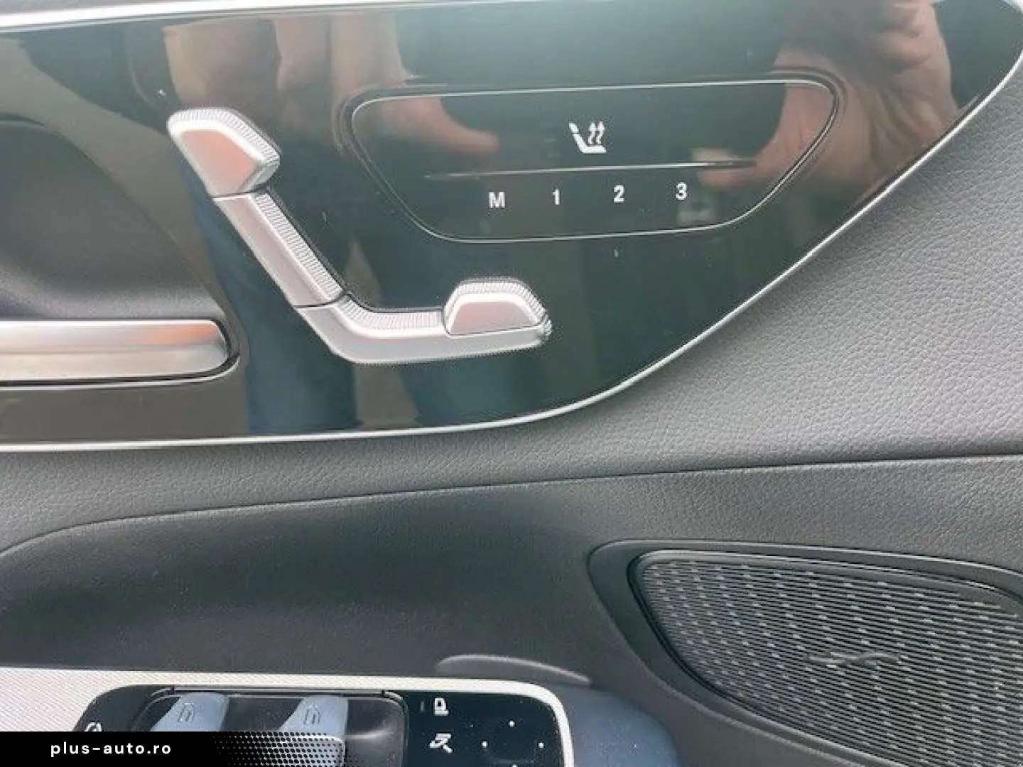 MERCEDES-BENZ GLC 300 e 4MATIC AMG