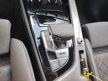 Audi RS 5 Sportback tiptr.  NAV  B&O ACC R-CAM