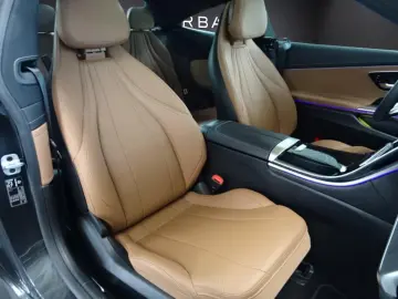 MERCEDES-BENZ CLE 300 e mit EQ Hybrid