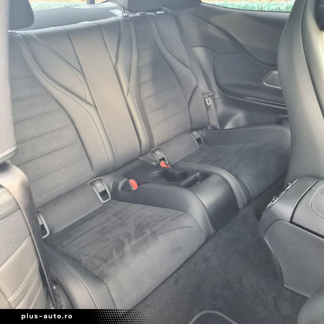 MERCEDES-BENZ CLE 300 e Coupé AMG Line