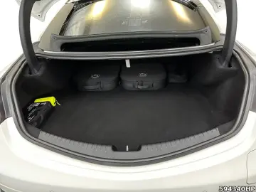 MERCEDES-BENZ CLE 300 e AMG