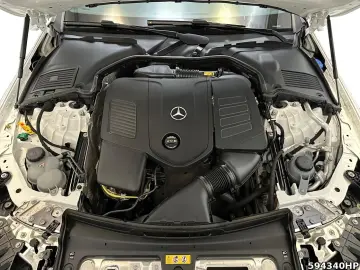 MERCEDES-BENZ CLE 300 e AMG