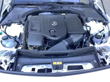 MERCEDES-BENZ CLE 300 e Coupé AMG