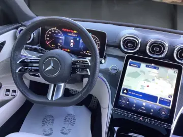 MERCEDES-BENZ CLE 300 e Coupé AMG