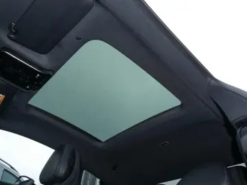 MERCEDES-BENZ CLE 300 e AMG-Sport