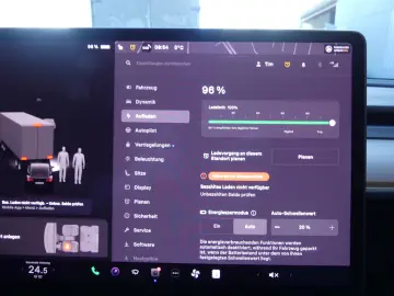 TESLA Model 3 Long Range Dual AWD PANO FACELIFT AUTOPL