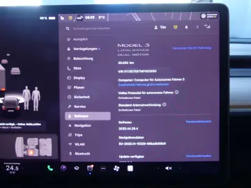 TESLA Model 3 Long Range Dual AWD PANO FACELIFT AUTOPL