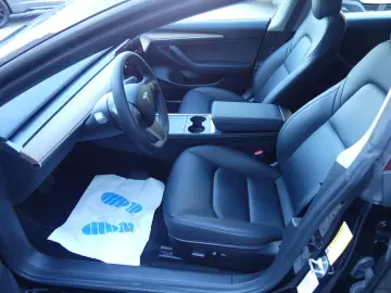 TESLA Model 3 Long Range Dual AWD PANO FACELIFT AUTOPL