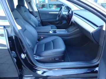 TESLA Model 3 Long Range Dual AWD PANO FACELIFT AUTOPL
