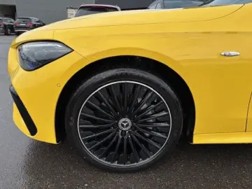 MERCEDES-BENZ CLE 300 e AMG Sport