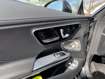 MERCEDES-BENZ CLE 300 e AMG-Line Premium