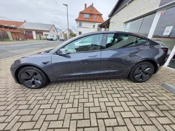 TESLA Model 3 Long Range Dual AWD Ryzen! SoH 94%! AHK!