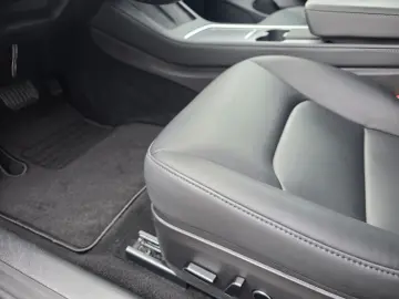 TESLA Model 3 Long Range Dual AWD Ryzen! SoH 94%! AHK!