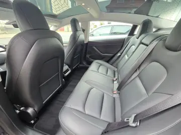 TESLA Model 3 Long Range Dual AWD Ryzen! SoH 94%! AHK!