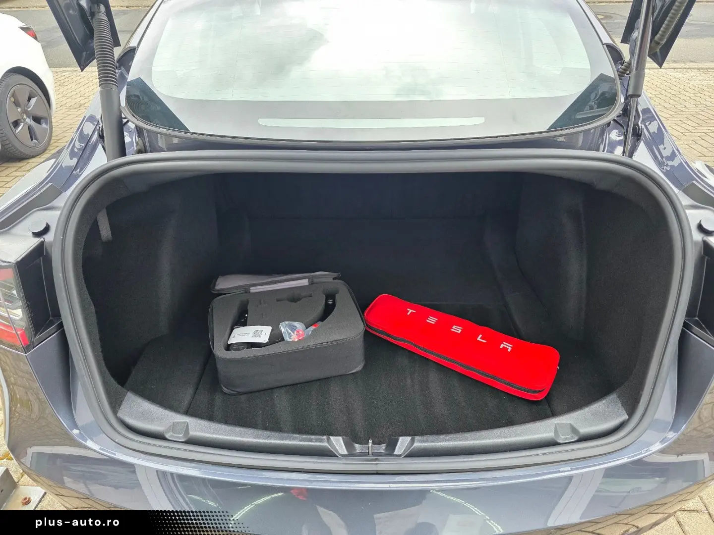 TESLA Model 3 Long Range Dual AWD Ryzen! SoH 94%! AHK!