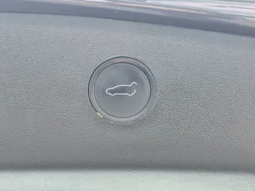 TESLA Model 3 Long Range Dual AWD Ryzen! SoH 94%! AHK!