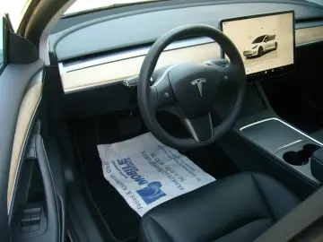 TESLA Model 3 Long Range AWD Allrad ACC Navi Kamera