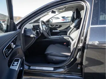 MERCEDES-BENZ E 300 e