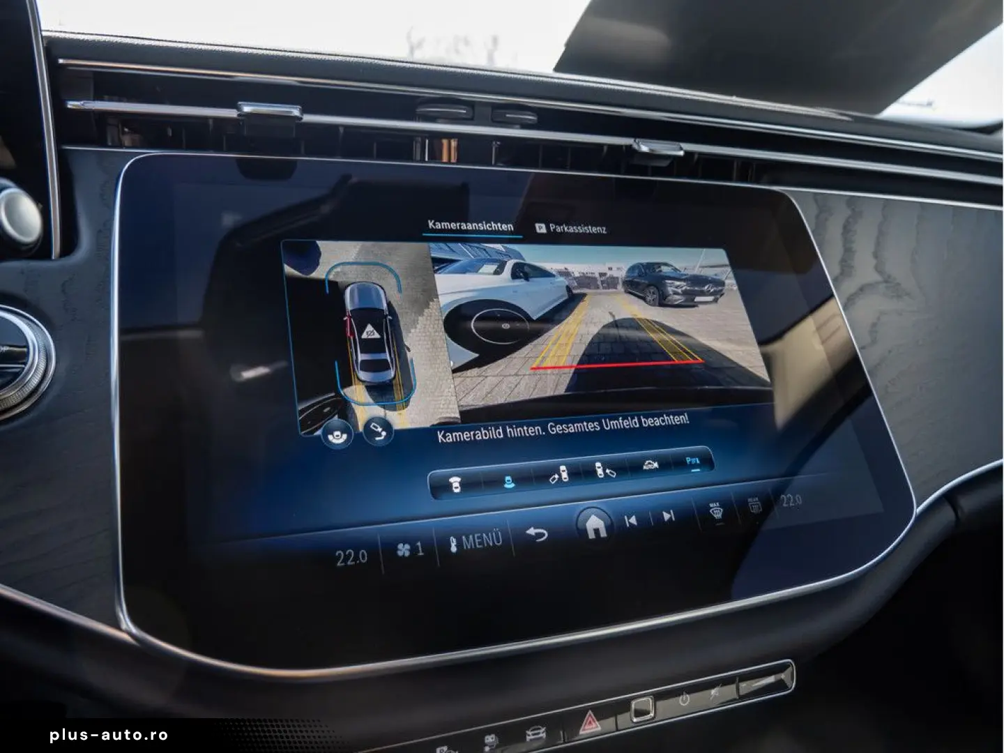 MERCEDES-BENZ E 300 e