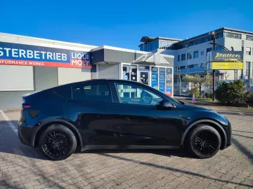 TESLA Model Y Long Range Dual AWD SOH 95 9%