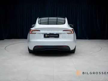 TESLA Model 3 Long Range Dual AWD Autopilot Heatpump