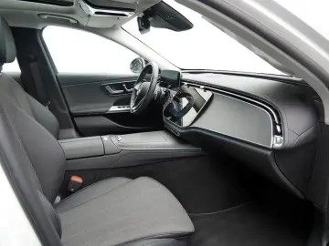 MERCEDES-BENZ E 400 e 4M