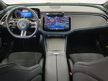 MERCEDES-BENZ E 300 e 4M