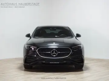 MERCEDES-BENZ E 300 de 4MATIC AMG