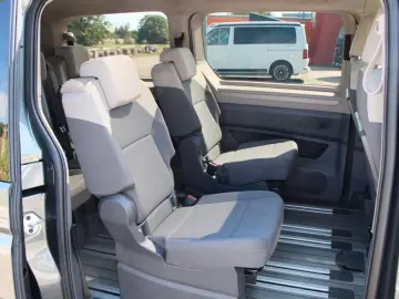 VW T7 Multivan TDI lang DSG 150 PS Standheizung TOP