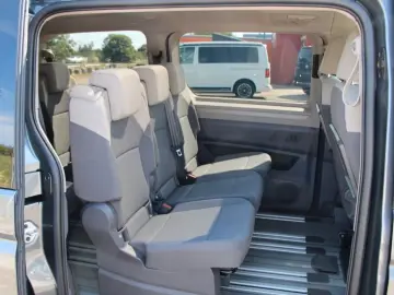 VW T7 Multivan TDI lang DSG 150 PS Standheizung TOP