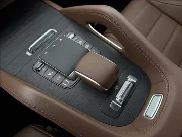 Mercedes-Benz GLS 450 d 4Matic AMG   Alu 22