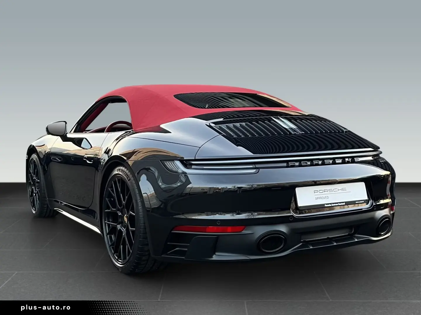 Porsche 992 (911) Carrera 4 GTS Cabriolet BOSE