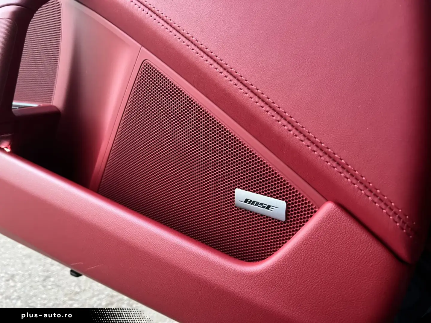 Porsche 992 (911) Carrera 4 GTS Cabriolet BOSE