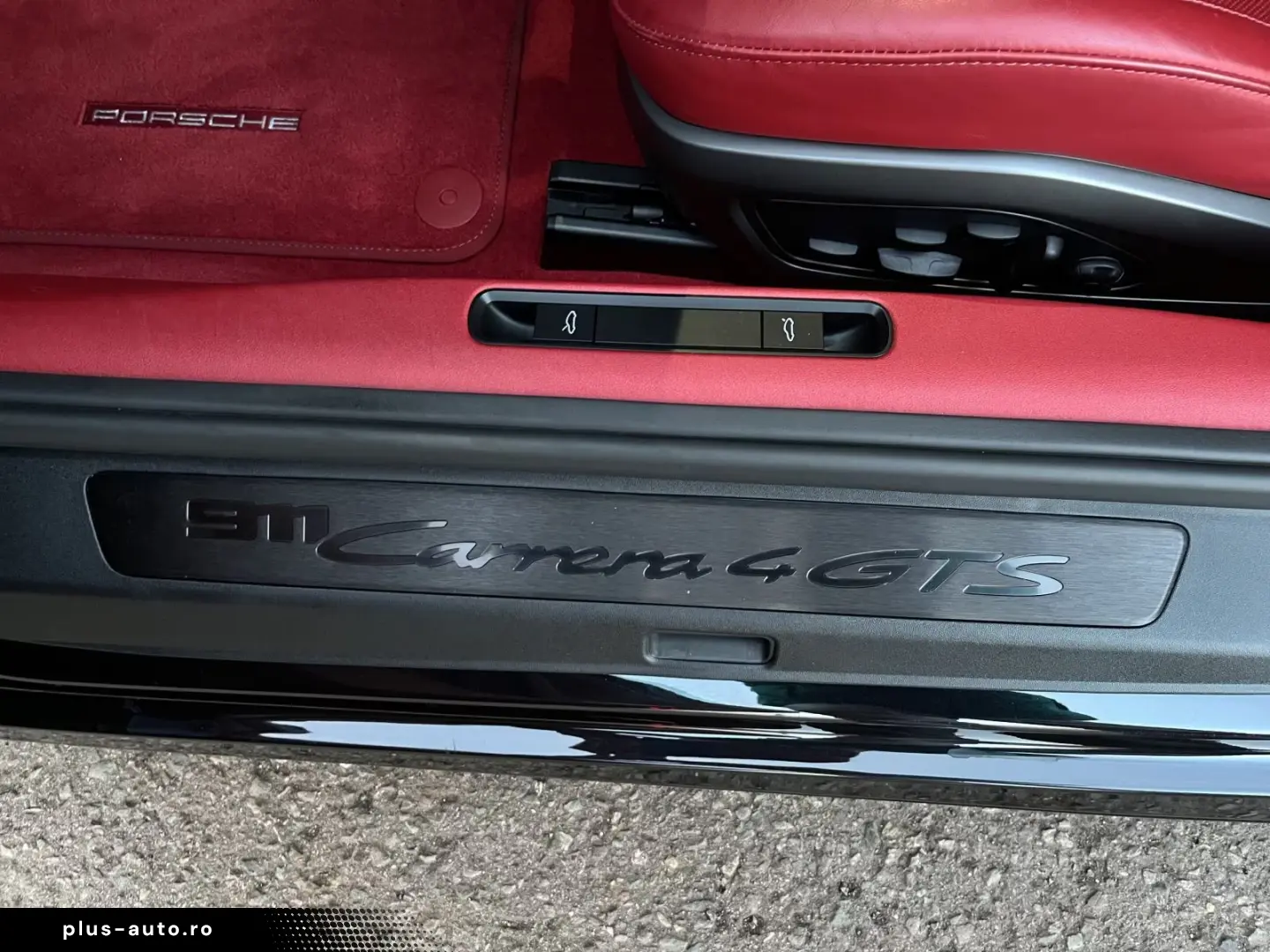 Porsche 992 (911) Carrera 4 GTS Cabriolet BOSE