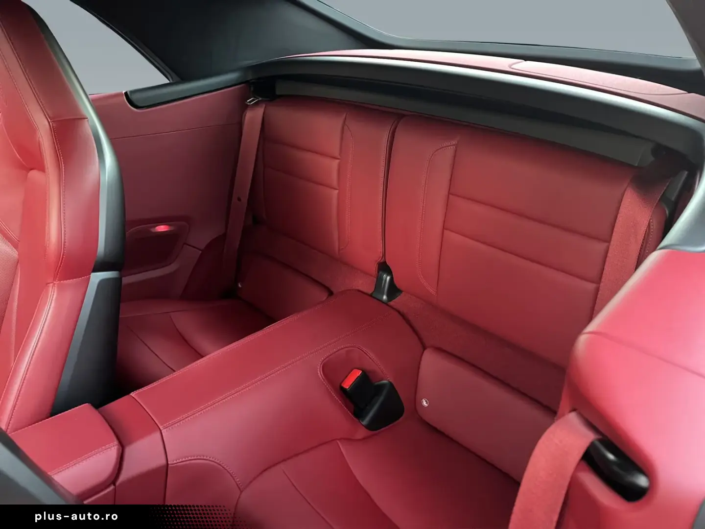 Porsche 992 (911) Carrera 4 GTS Cabriolet BOSE