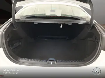 MERCEDES-BENZ E 200 Avantgarde Advanced AHK DISTRONI&hellip;